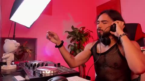 Tarzan online show from 02.02.25