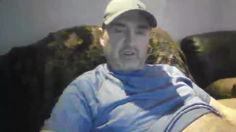 Snapshot of tarzeny77 chatting on 02.04.25 tarzeny77 online show from 02.04.25