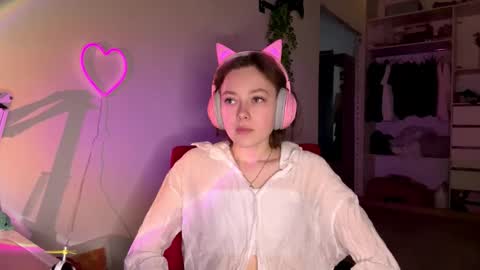 Snapshot of tashajovich chatting on 02.19.26 Darlin online show from 02.19.26