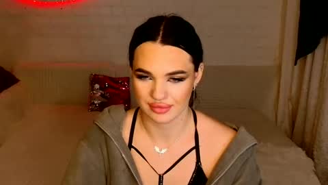 Snapshot of tasty_babyy chatting on 12.08.24 tasty_babyy online show from 12.08.24