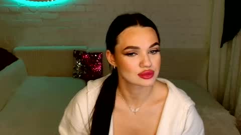 Snapshot of tasty_babyy chatting on 12.09.24 tasty_babyy online show from 12.09.24