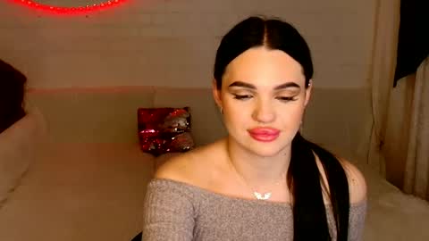 Snapshot of tasty_babyy chatting on 01.10.25 tasty_babyy online show from 01.10.25