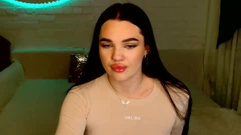 Snapshot of tasty_babyy chatting on 01.12.25 tasty_babyy online show from 01.12.25