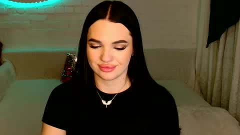 Snapshot of tasty_babyy chatting on 01.14.25 tasty_babyy online show from 01.14.25