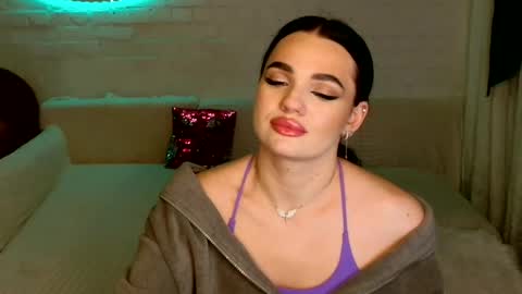 Snapshot of tasty_babyy chatting on 01.25.25 tasty_babyy online show from 01.25.25