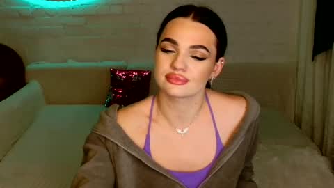 Snapshot of tasty_babyy chatting on 01.25.25 tasty_babyy online show from 01.25.25