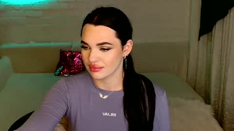 Snapshot of tasty_babyy chatting on 01.28.25 tasty_babyy online show from 01.28.25