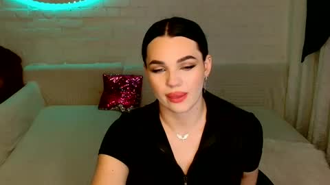 Snapshot of tasty_babyy chatting on 02.01.25 tasty_babyy online show from 02.01.25