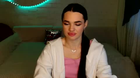 Snapshot of tasty_babyy chatting on 12.03.25 tasty_babyy online show from 12.03.25