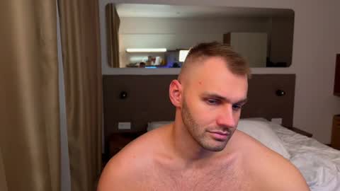 My shows 2100500 UTC3 online show from 11.14.25