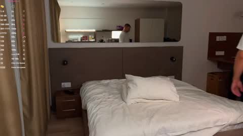 My shows 2100500 UTC3 online show from 12.04.25