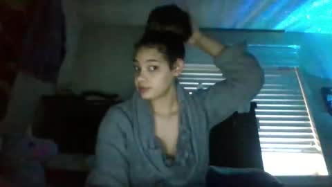 tastylolaa online show from 02.03.25