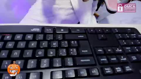 i am tatiana  online show from 10.27.25