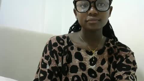 Snapshot of tatianadolll chatting on 09.19.25 tatianadolll online show from 09.19.25