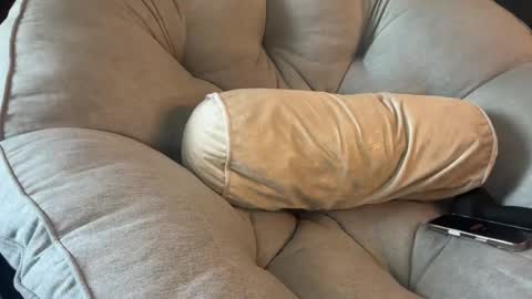 Snapshot of tatiannatease chatting on 11.21.25 Tatianna Marie online show from 11.21.25