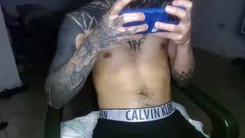 Snapshot of tatsexboy chatting on 12.06.24 SeX-Boy online show from 12.06.24