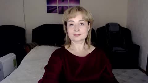 Snapshot of tattease chatting on 10.27.25 Tattease online show from 10.27.25