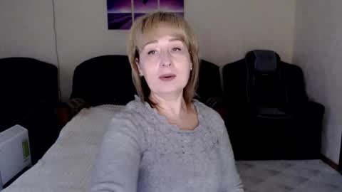 Snapshot of tattease chatting on 11.14.25 Tattease online show from 11.14.25