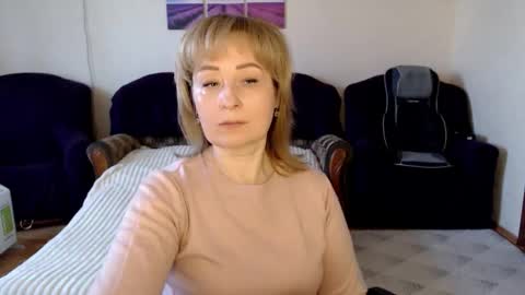 Snapshot of tattease chatting on 02.27.26 Tattease online show from 02.27.26