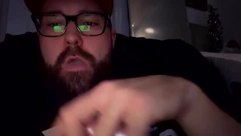 MrMrs online show from 12.28.24