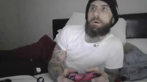 tattoo3333 online show from 10.31.25