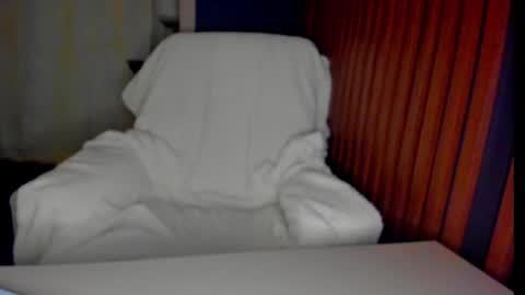 Antonia online show from 03.05.25