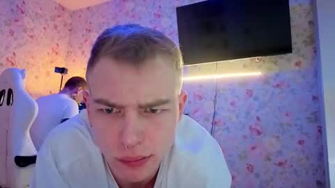 Alex but u can call me Theo online show from 02.02.26