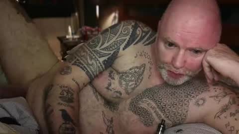 Snapshot of tattooeddilf01 chatting on 04.20.26 Tattooeddilf 01 online show from 04.20.26