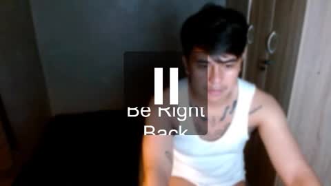 Snapshot of tattooguy1209 chatting on 11.11.25 zareen online show from 11.11.25