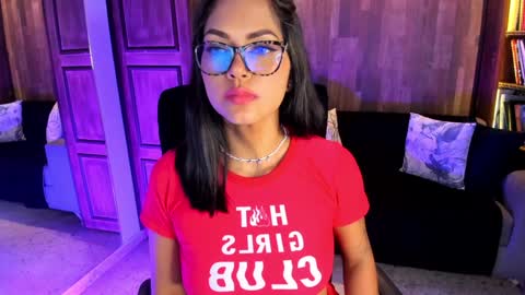 Snapshot of tattybunny chatting on 12.22.24 Tatty online show from 12.22.24