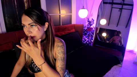 Snapshot of tattybunny chatting on 01.25.25 Tatty online show from 01.25.25