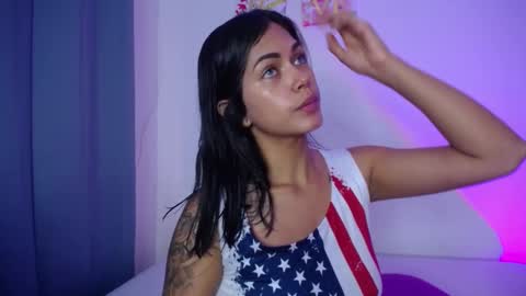 Snapshot of tattybunny chatting on 02.24.25 Tatty online show from 02.24.25