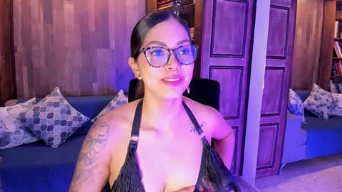 Snapshot of tattybunny chatting on 09.11.25 Tatty online show from 09.11.25