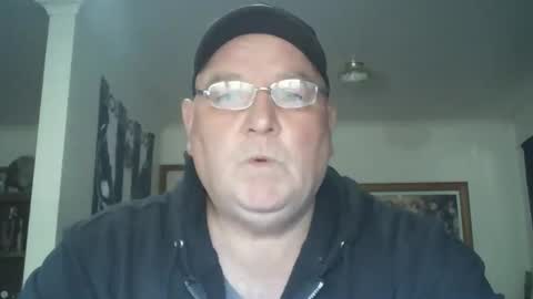 Snapshot of tattzsexy chatting on 12.01.25 tattzsexy online show from 12.01.25