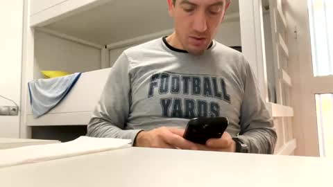 Snapshot of tatuador40 chatting on 12.29.24 Tatuador40 online show from 12.29.24