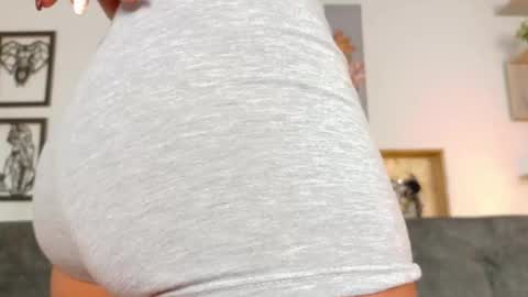 Taty Miller online show from 11.14.25