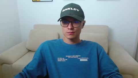 Snapshot of taurus4k chatting on 02.01.25 taurus4k online show from 02.01.25