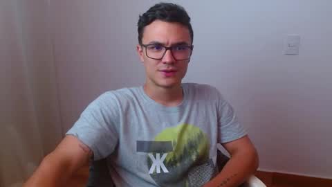 Snapshot of taurus4k chatting on 02.24.25 taurus4k online show from 02.24.25