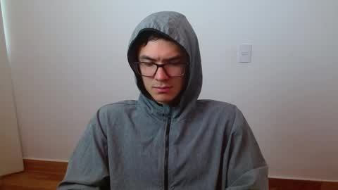 Snapshot of taurus4k chatting on 03.01.25 taurus4k online show from 03.01.25