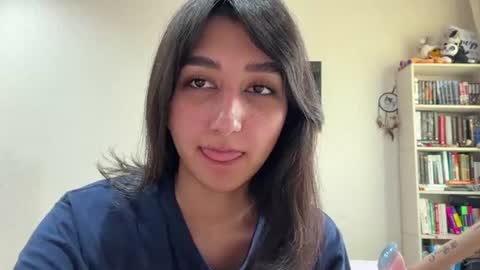 Snapshot of tawnyamartinek chatting on 06.26.26 Riza online show from 06.26.26