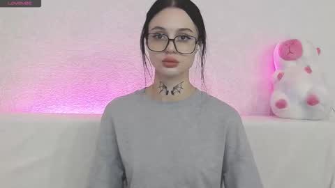 Taya online show from 09.30.25