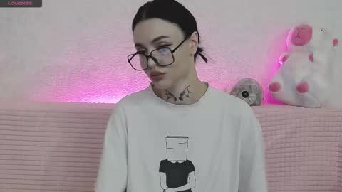 Taya online show from 11.29.25