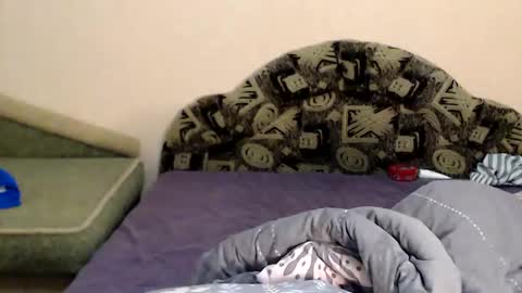 Snapshot of tayagirl chatting on 02.25.25 Taya online show from 02.25.25