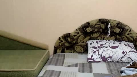 Snapshot of tayagirl chatting on 11.15.25 Taya online show from 11.15.25