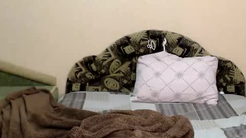 Snapshot of tayagirl chatting on 11.24.25 Taya online show from 11.24.25