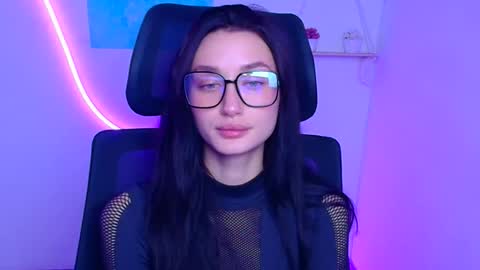 Taya online show from 11.27.25