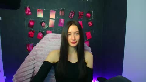 Taya online show from 04.08.26