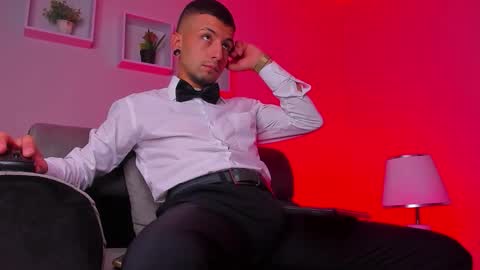 tayer_bennet online show from 09.14.25