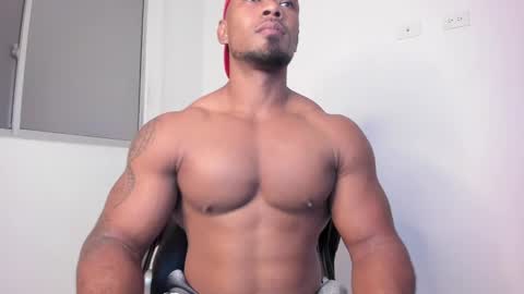 Snapshot of tayler_waka chatting on 12.19.24 Tyler online show from 12.19.24