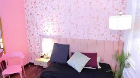 Taylor Bennet online show from 03.15.26